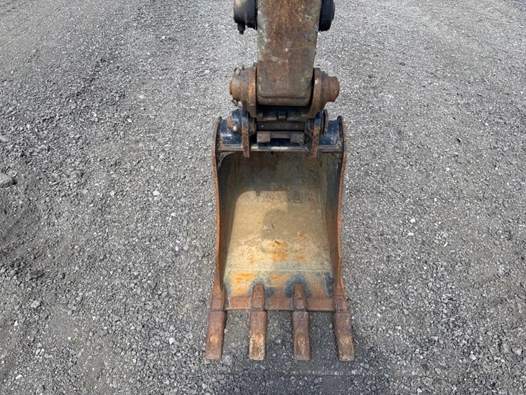 2014-caterpillar-303.5e-cr-image-21