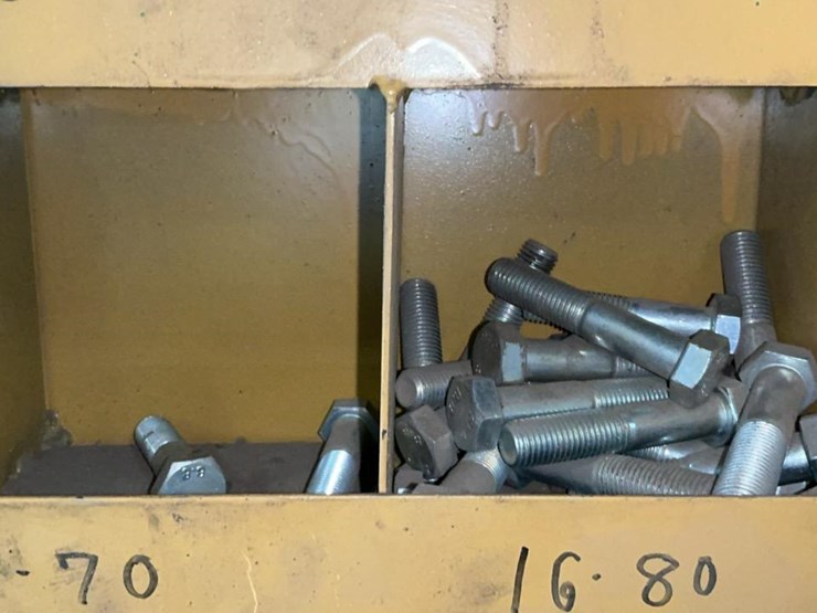 #122-•-nuts-and-bolts-racks-image-37