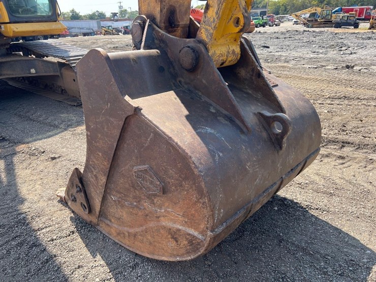 2017-komatsu-pc290-lc-11-image-22