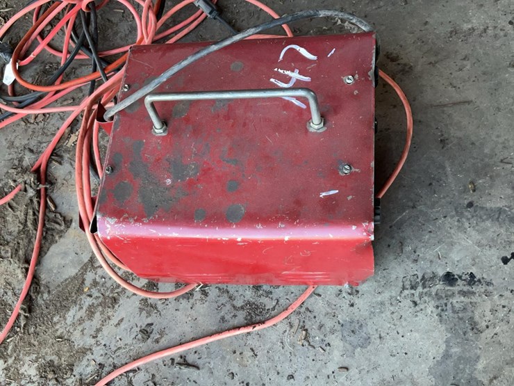 #147-•-rn-battery-charger-image-11