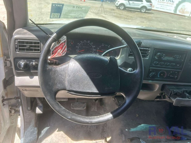 1999-ford-f450-image-15