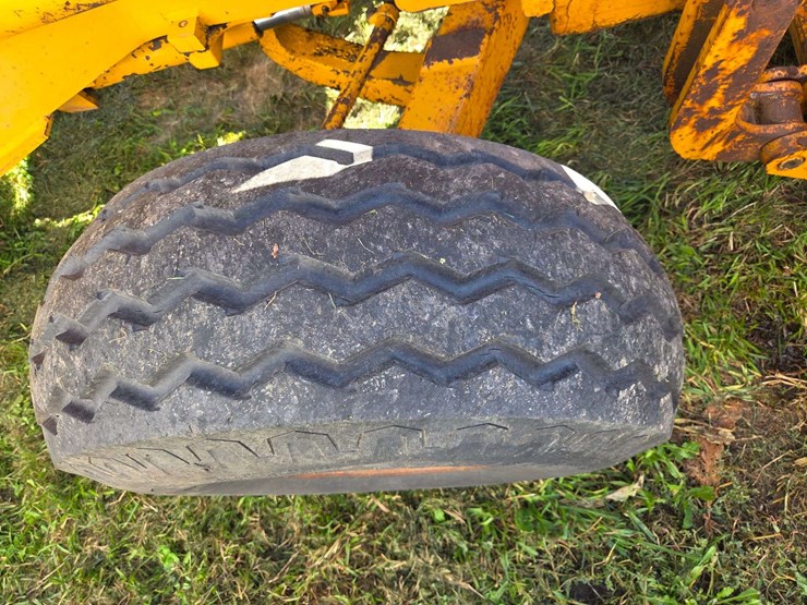 john-deere-510-image-8