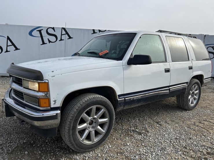 1997-chevrolet-tahoe-image-1