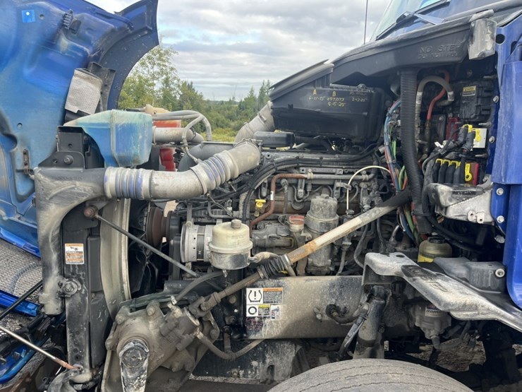 2020-kenworth-t680-image-9