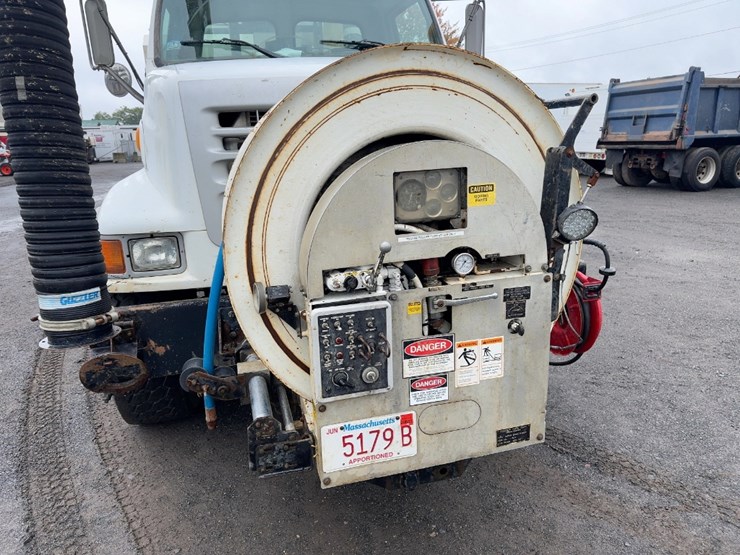 vactor-2115-image-8