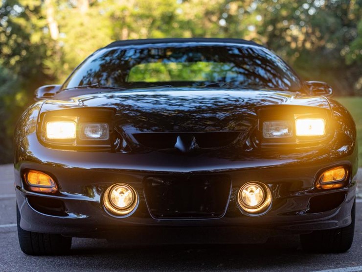 #2284-•-2002-pontiac-firebird-trans-am-convertible-image-8