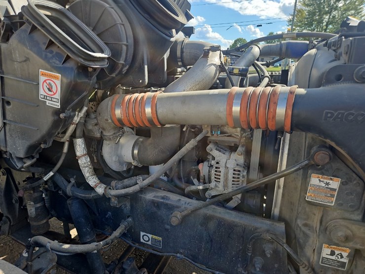 2017-kenworth-t370-image-10