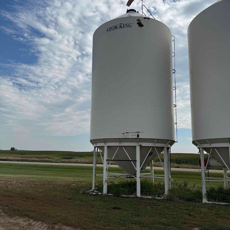 Stor-King Hopper Bin