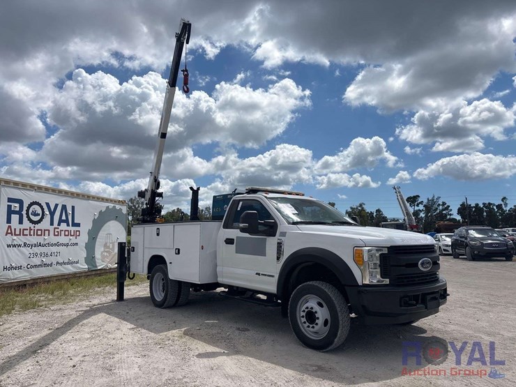 2017-ford-f550-image-2