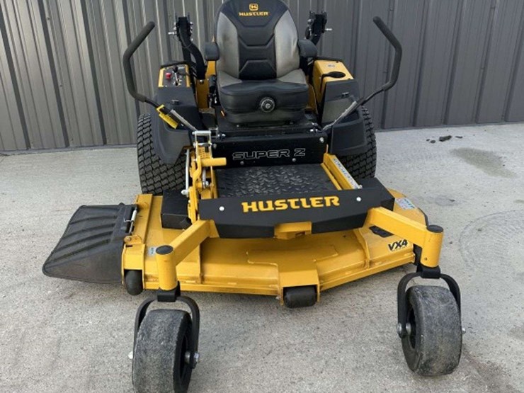 hustler-super-z-zero-turn-lawn-mower,-60"-cut,-kawasaki-fz1000-efi-38.5hp-engine,-60-hours-image-4