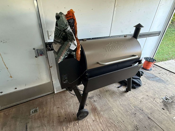 trager-pellet-grill,-always-covered-and-only-used-a-few-times,-comes-with-cover,-scraper,-chicken-ho-image-3