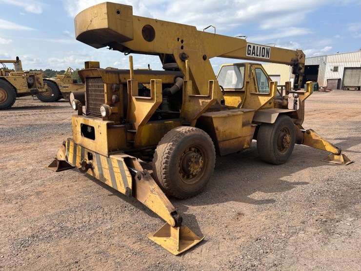 #1800-•-galion-2-stage-crane-truck-image-5