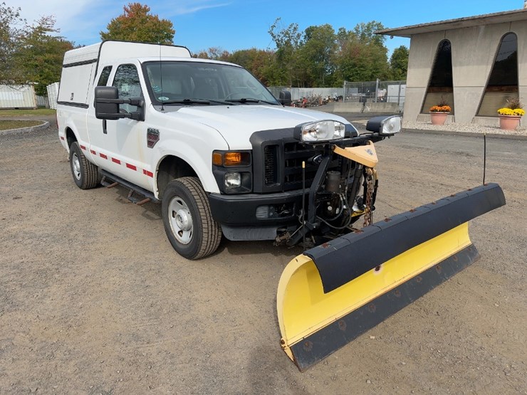 2009-ford-f250-xl-image-7