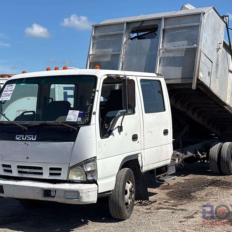 2006 ISUZU NPR