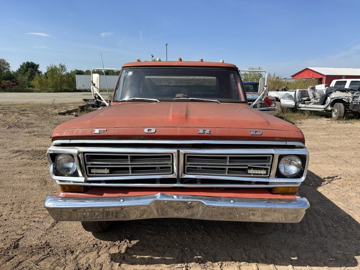 1968-ford-f350-image-8