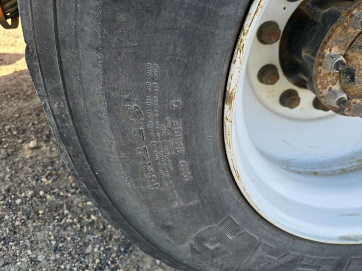 2006-international-durastar-4400-image-66