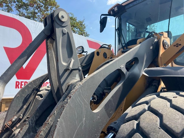 2019-volvo-l70h-image-11