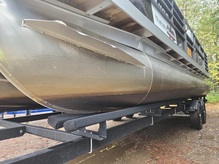 #1228-•-montego-bay-8522-pontoon-boat-w/-trailer-image-6
