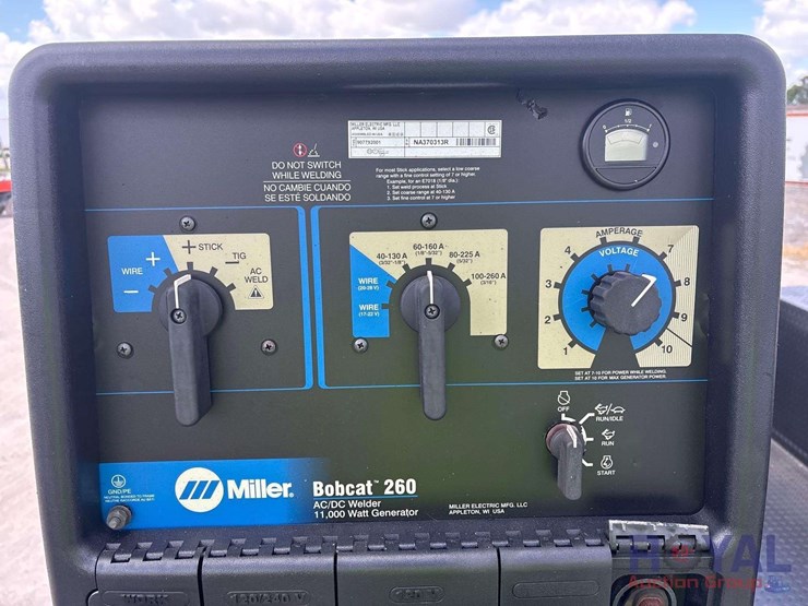 2017-ford-f550-image-32