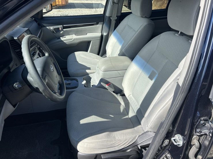 2009-hyundai-santa-fe-image-35