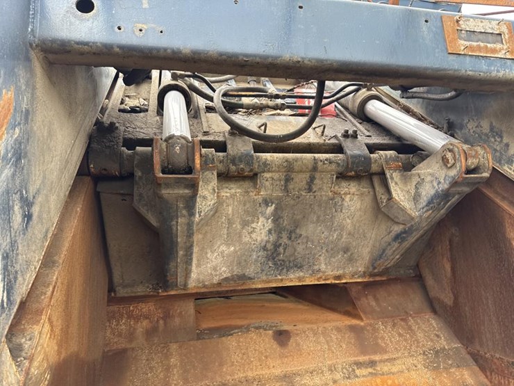 2001-caterpillar-3126-image-40