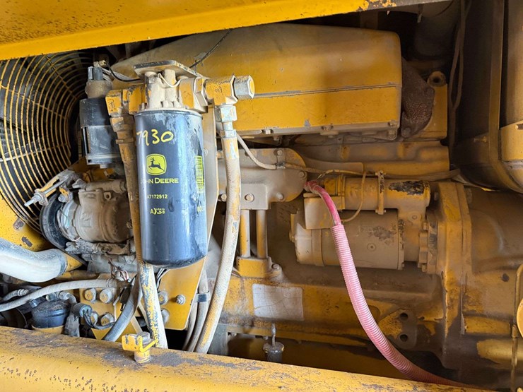 1994-deere-770bh-image-30