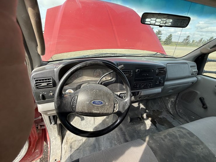 2006-ford-f450-xl-image-58
