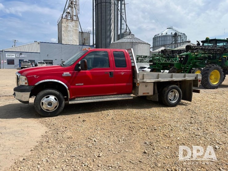 2006-ford-f350-xlt-image-2