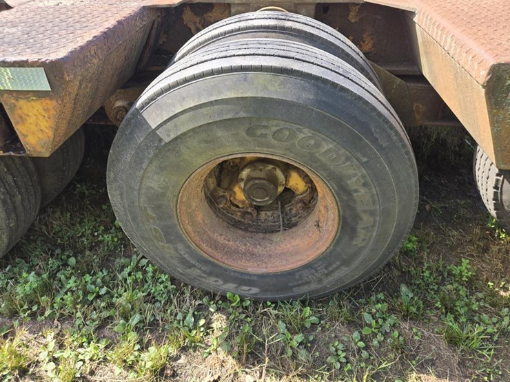 #1767-•-43’-lowboy-semi-trailer-image-29