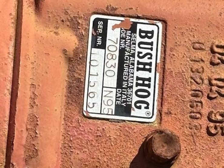 bush-hog-2615l-image-15