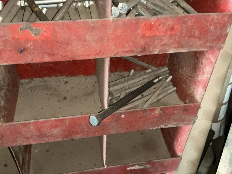 #120-•-coarse-thread-bolts-rack-and-contents-image-70