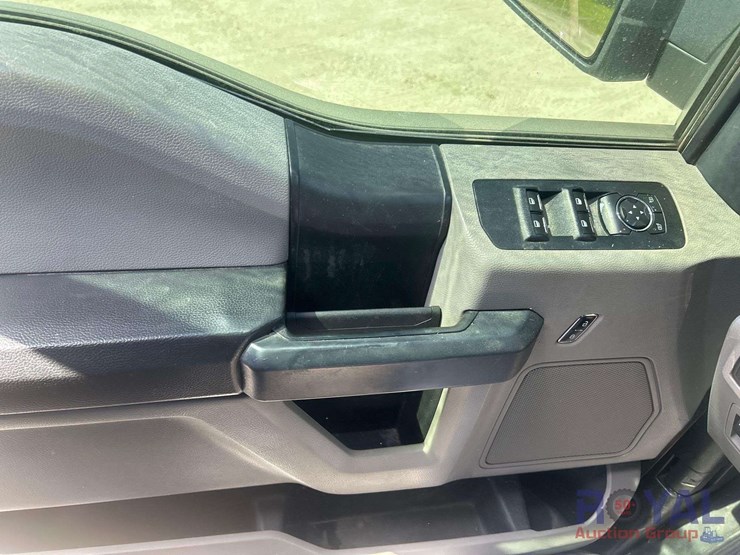 2018-ford-f150-image-11