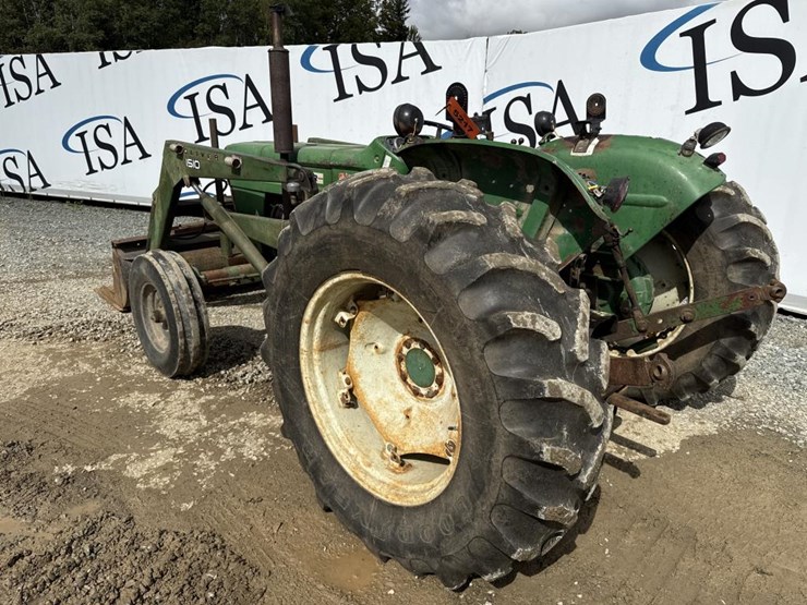 #5217-•-oliver-tractor-w/-loader-image-3