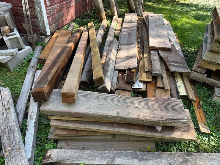 misc.-lumber-and-blocking-and-cinder-blocks-image-3