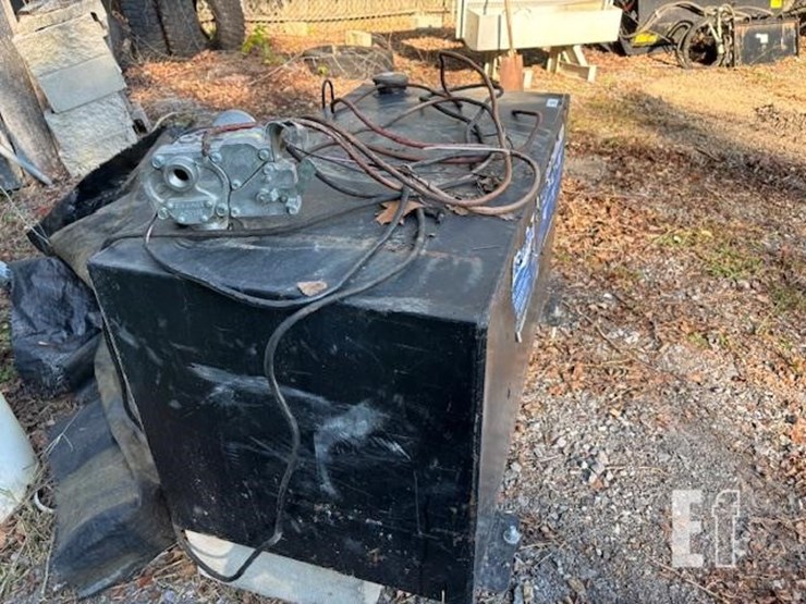 100-gal-metal-fuel-tank-image-4
