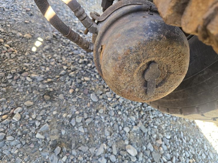 2006-caterpillar-c15-image-30
