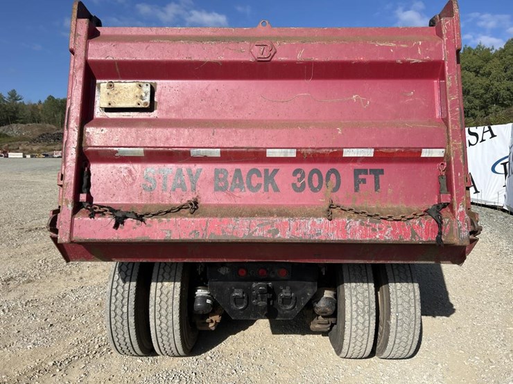 1995-mack-dm690s-image-4