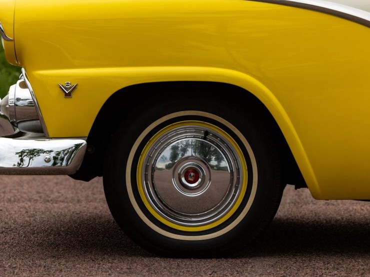 #2278-•-1955-ford-fairlane-crown-victoria-transparent-top-image-37