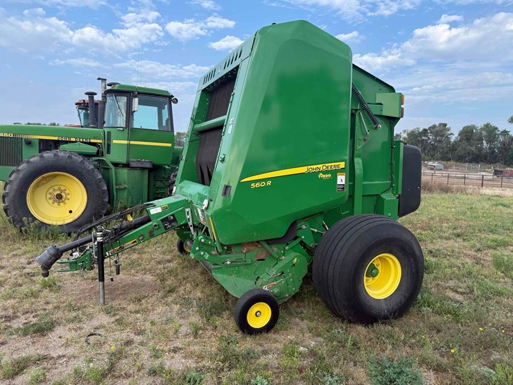 john-deere-560r-image-3