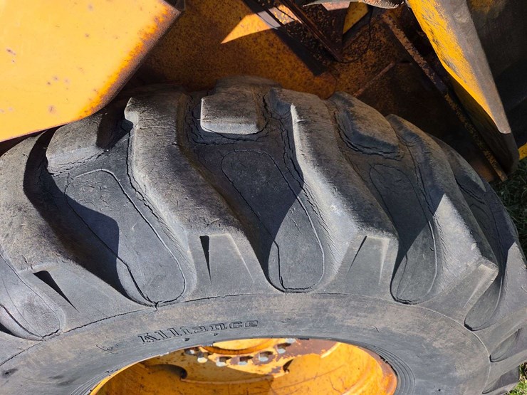 john-deere-510-image-10