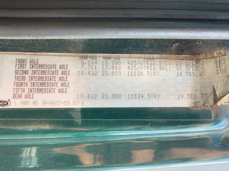 2000-freightliner-fl112-image-27