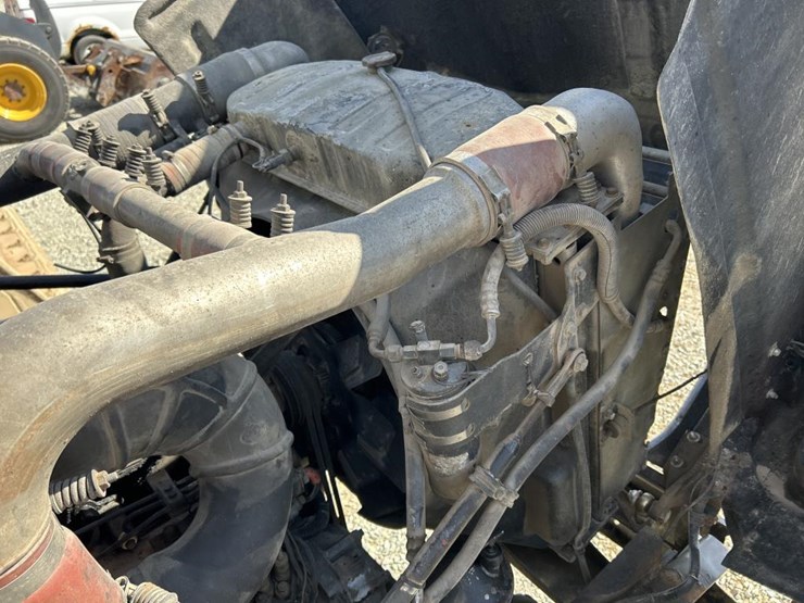 1995-mack-dm690s-image-59