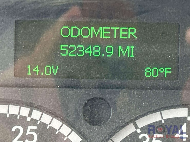 2019-freightliner-m2-106-8.5-cuyd-street-sweeper-truck-image-8