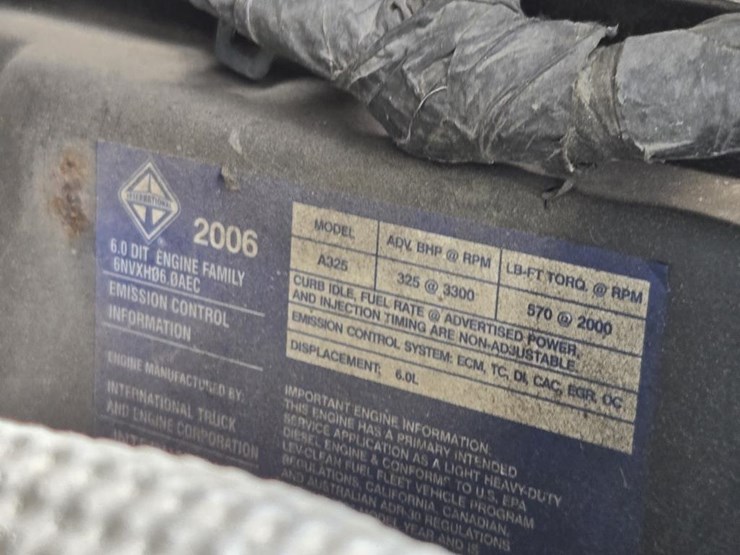2006-ford-f550-image-64