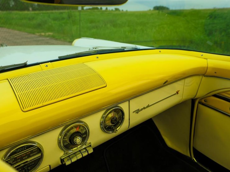 #2278-•-1955-ford-fairlane-crown-victoria-transparent-top-image-76