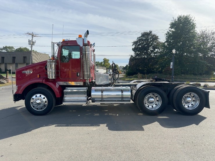 2007-kenworth-t800-image-2