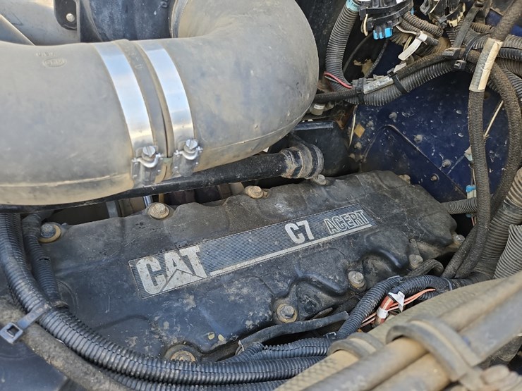 2007-kenworth-t330-image-11