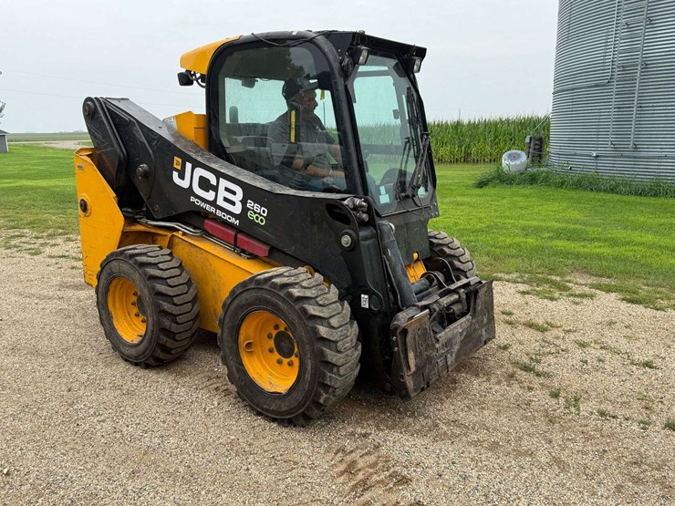 jcb-260-image-1