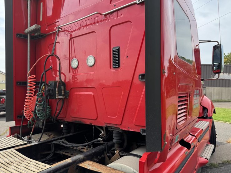 2015-international-prostar-image-31