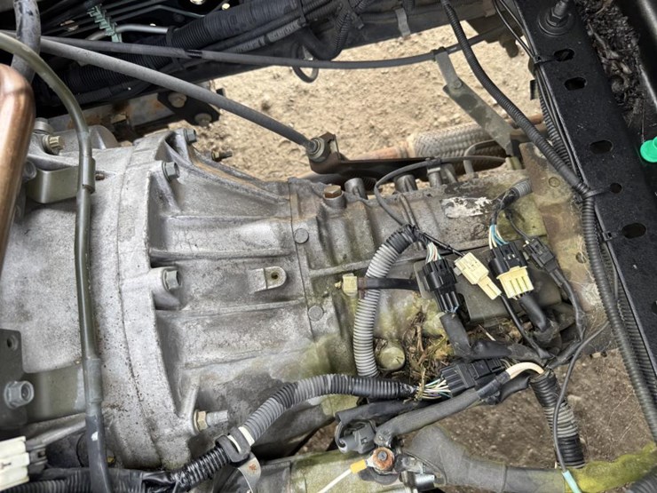 2003-gmc-w4500-image-60